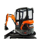 Universal Hobbies Doosan DX27Z mini kraan graafmachine (1:25)