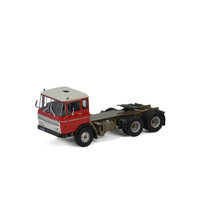 WSI Models 04-2082 - DAF 2600 6x2 rood vrachtwagen (1:50)