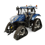 Universal Hobbies 5365 - New Holland T7.225 Blue power op rupsen (1:32)