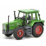 Schuco Fendt Favorit 622 LS Tractor (1:87)