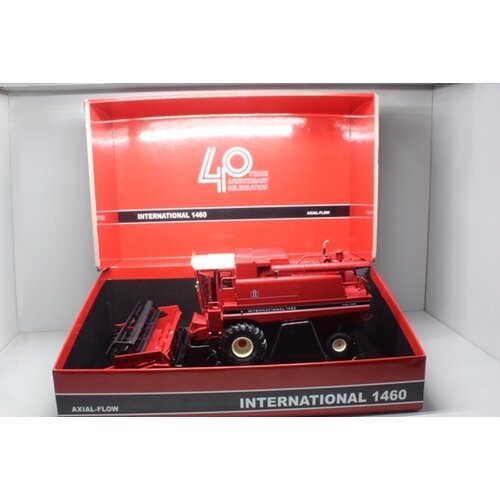 Replicagri REP240 - International 1460 Combine birthday pack (1:32)