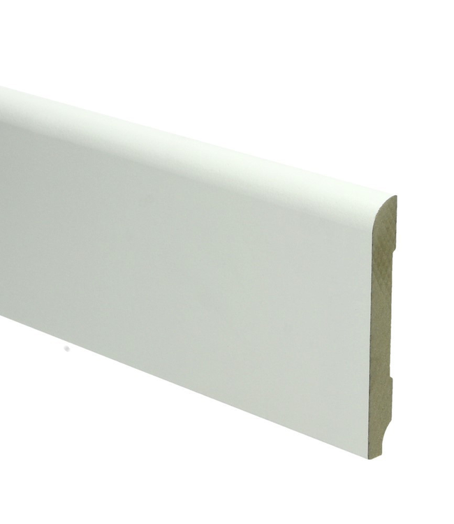 Koloniale plint RAL 9010 gelakt