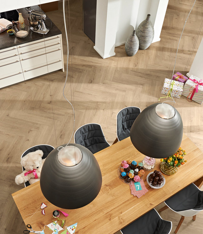 Meister laminaat M6 visgraat motief 7001 Eik Champagne