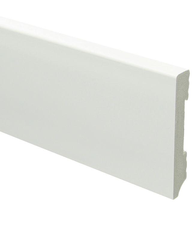 Watervaste kunststof moderne plint 90x15 mm wit – Strakke afwerking voor elke vloer
