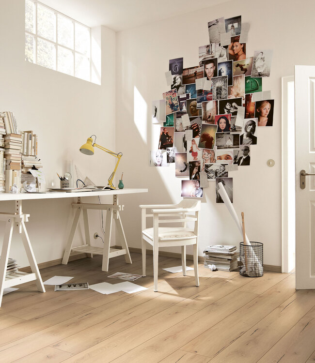 Meister LL 150 Eik gebarsten licht Laminaatvloer