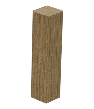 Afwerk blokje voor hoge plint fijngestreept eiken nat. 4 stuks