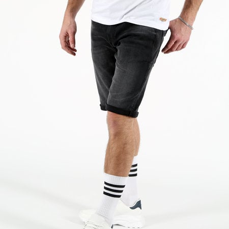 M.O.D  Thomas Short Akita Black