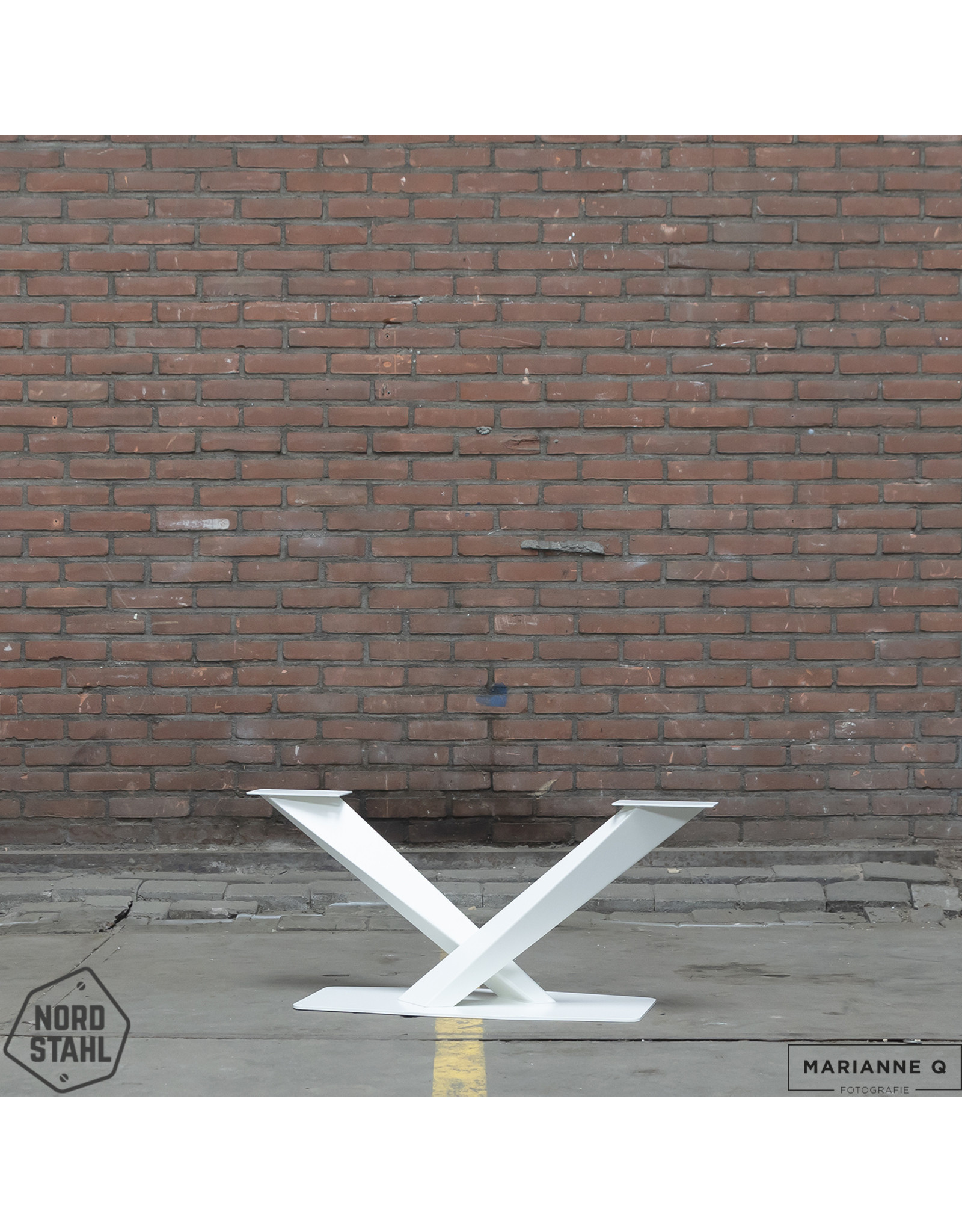 Nordstahl Nordstahl Couchtischgestell Twisted-V Weiß