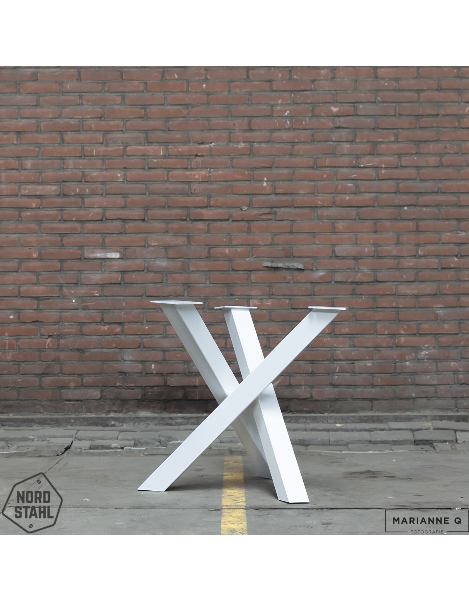 Nordstahl Nordstahl Twist Circle leg Pure White