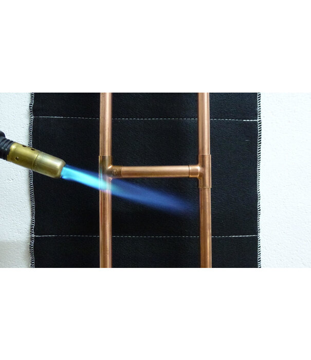 Heat Shieldings Maßgeschneidert  | 3 mm | CARBONFLECT itzebeständiges Kohlefasertuch bis zu 630 °C