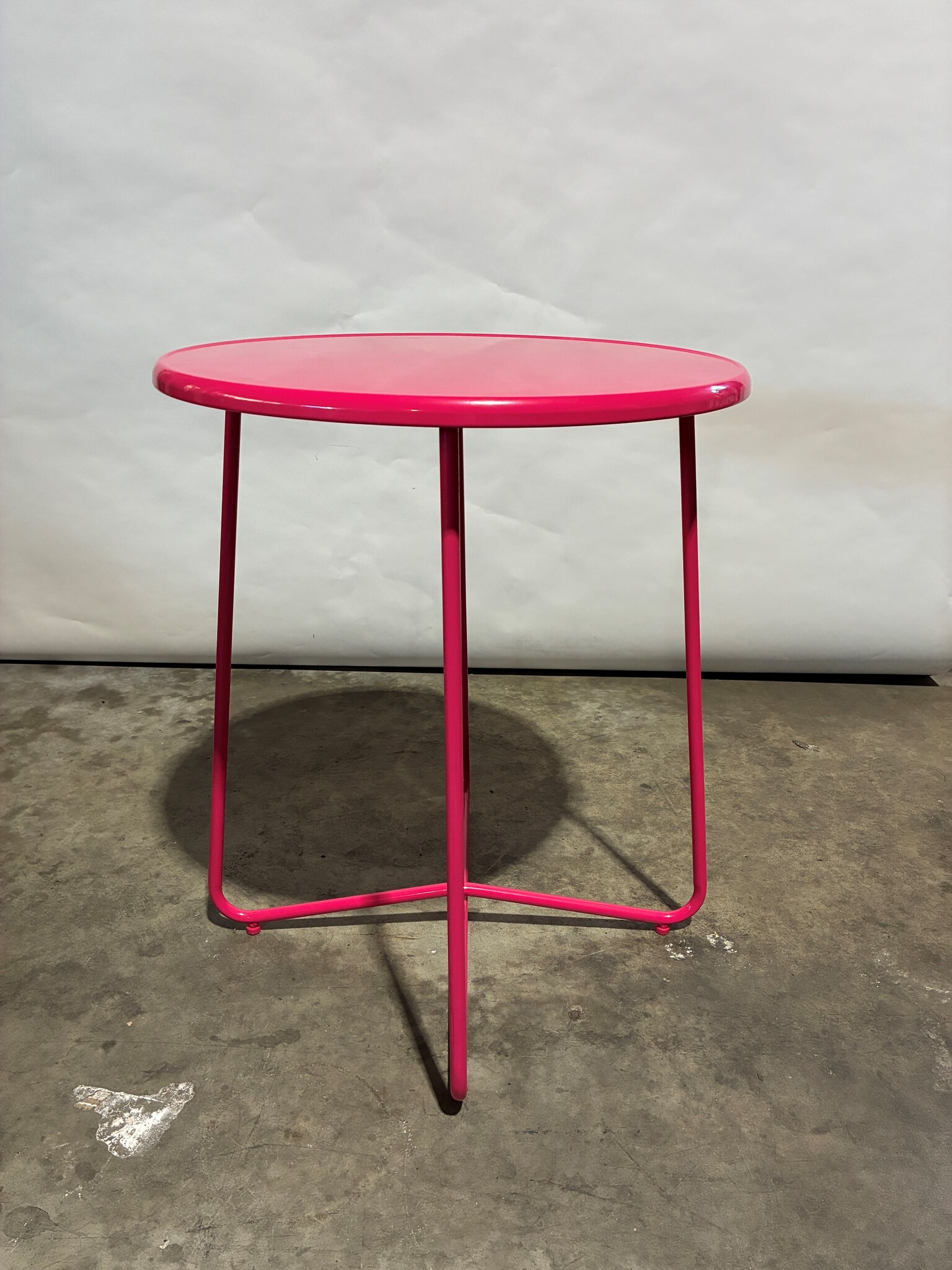 Laura Ashley Laura Ashley roze bistrotafel Ø60 cm - Tweede kansje