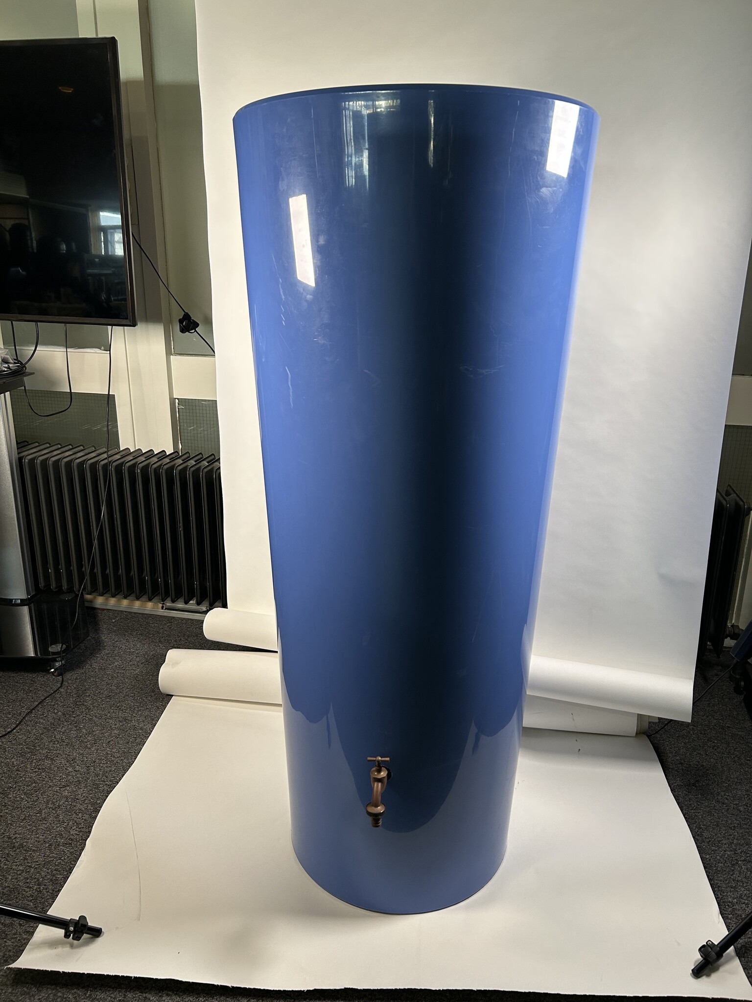 Soluvert Regenton blauw met bloembak 350L - tweede kansje