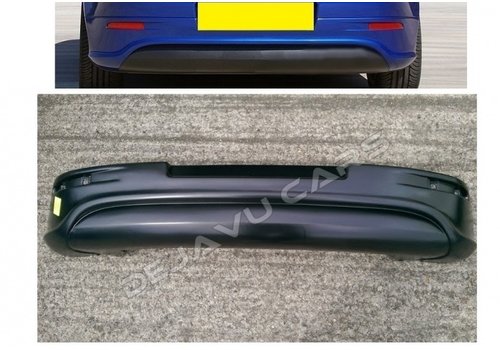 Maxton Design R32 (Clean) Look Rear Bumper for Volkswagen Golf 5