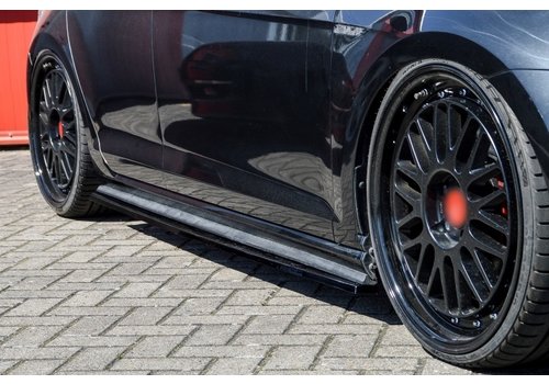 OEM Line ® Side skirts Diffuser for Volkswagen Golf 7.5 R / R line Facelift / GTI / GTD / GTE