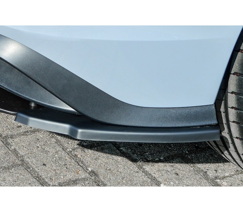 Aggressive Diffuser + Rear Splitter for Volkswagen Golf 8 GTD