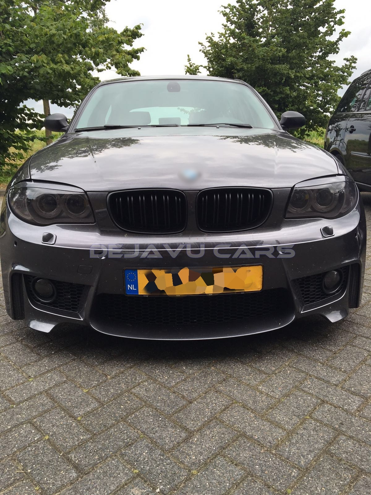 frontbumper in sport-design approprié pour BMW série 1 E81, E82