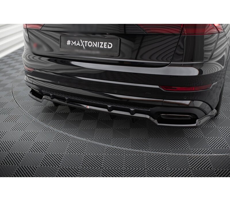 Central Rear Splitter (with vertical bars) V.1 für Audi SQ8 / Q8 S-Line Mk1