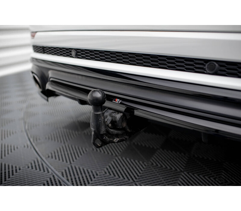 Central Rear Splitter (with vertical bars) for Audi SQ8 Mk1