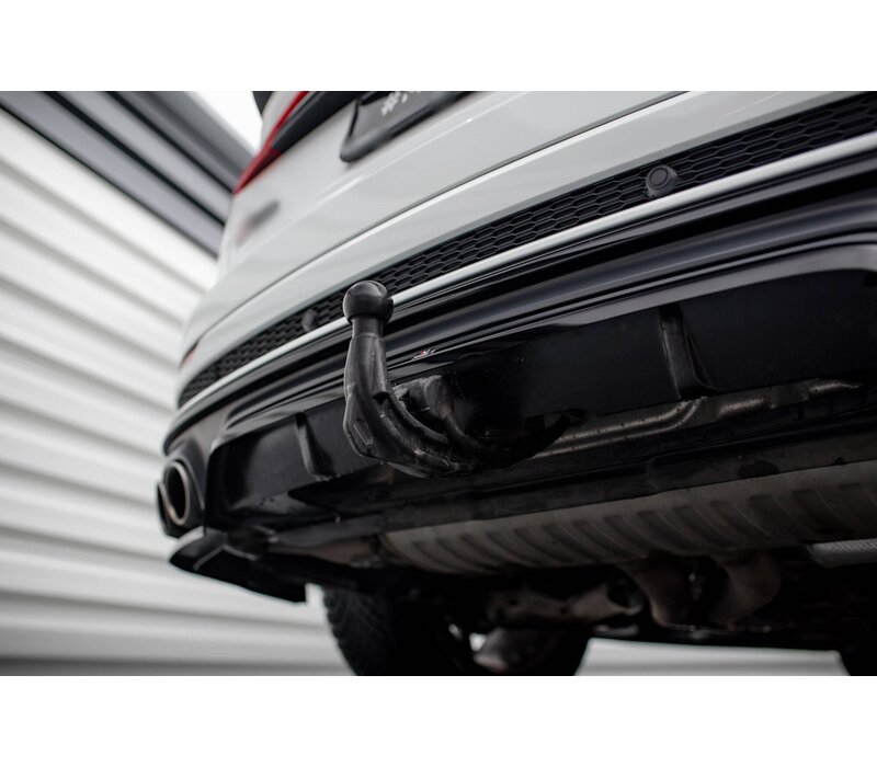 Central Rear Splitter (with vertical bars) for Audi SQ8 Mk1