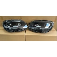 T6.1 Look Voll LED Matrix Scheinwerfer mit Start Up Animation für VW Transporter T6