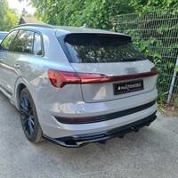 Rear splitter for Audi E-tron S line