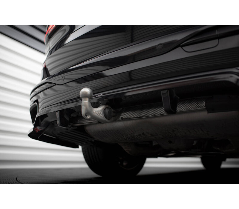 Central Rear Splitter (with vertical bars) für BMW X7 M-Pack G07 Facelift