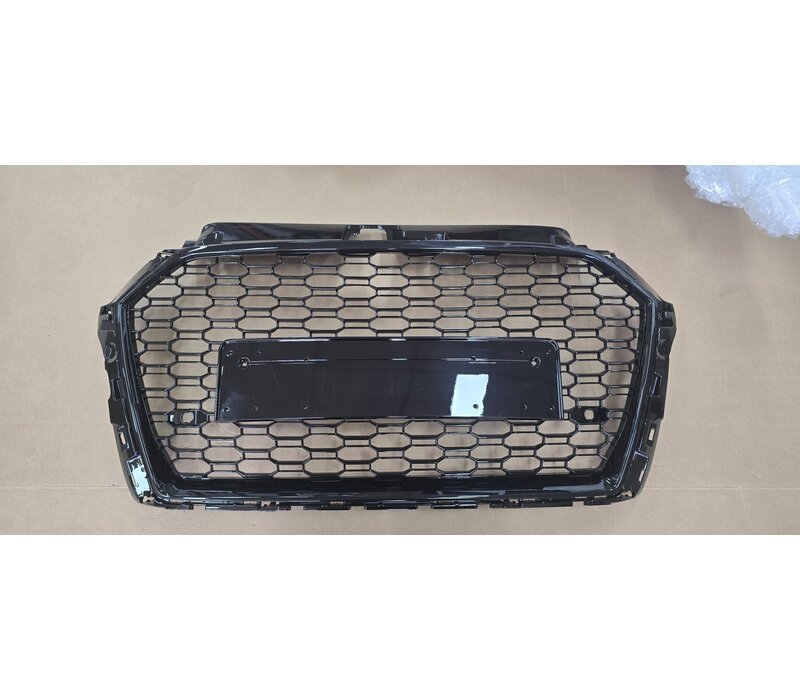 RS3 Look Front Grill  Black Edition for Audi A3 8V / S line / S3 - (B-WARE)