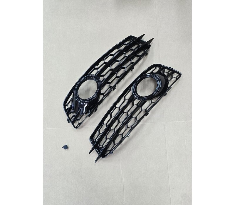 RS Look Fog Light Grilles for Audi A3 8P Facelift S line - (B-WARE)