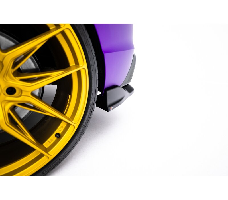 Central Rear Splitter V.1 (with vertical bars) for Volkswagen Golf 8 R / 8.5 R Hatchback