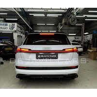Central Rear Splitter  für Audi E-tron