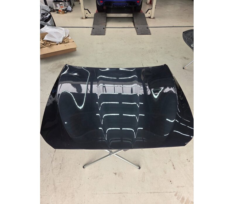 Genuine BMW M5 F10 bonnet