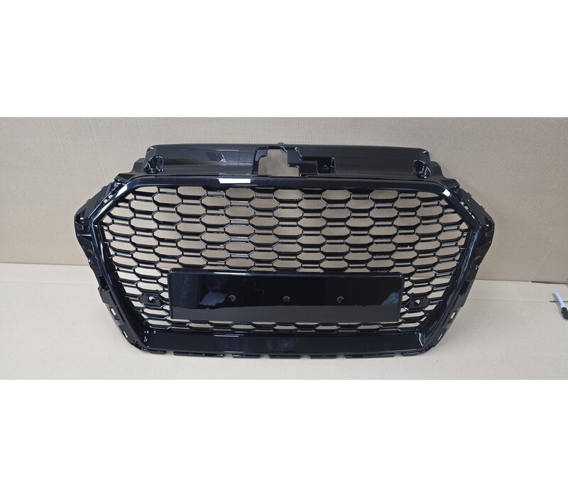 RS3 Look Front Grill  Black Edition for Audi A3 8V / S line / S3 - (B-WARE)