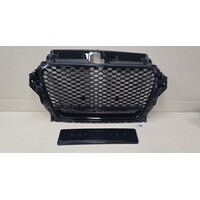 RS3 Quattro Look Front Grill voor Audi A3 8V / S line / S3 - (B-WARE)