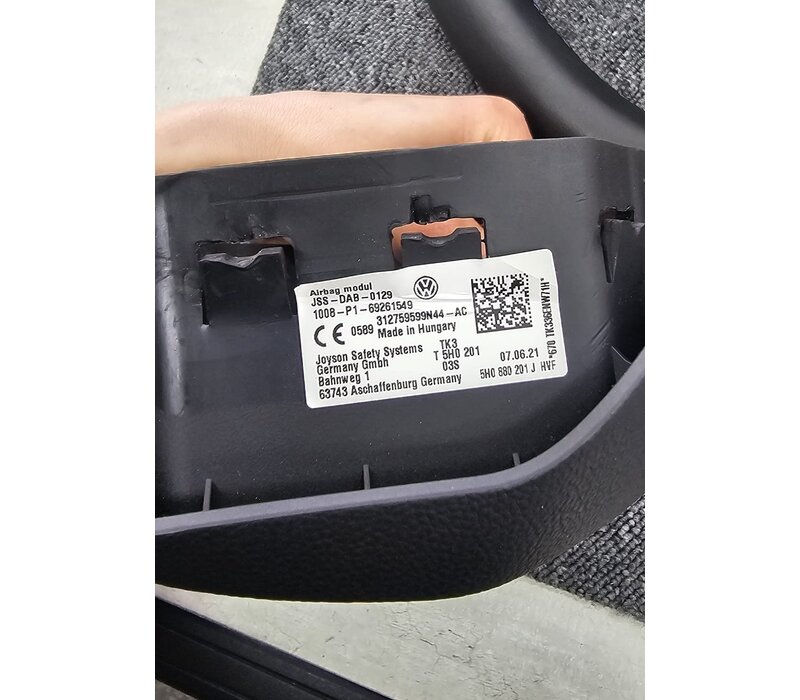 Original | Volkswagen Golf 8 R | Lenkrad + Airbag-Abdeckung