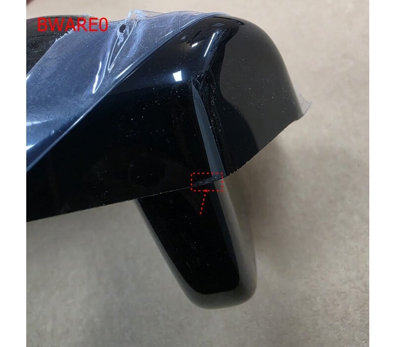 Central Rear Splitter (with vertical bars) voor BMW XM G09 - (B-WARE)