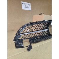 Original | Front grille Mercedes Benz C Class W206 AMG Line