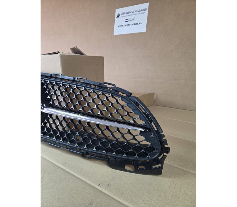 Original | Front grille Mercedes Benz C Class W206 AMG Line