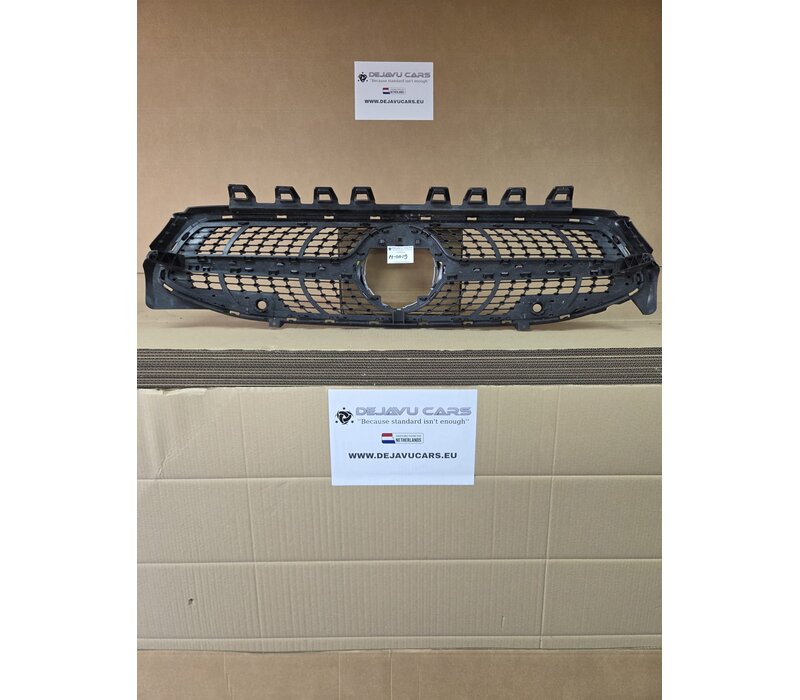 Original | Diamond Front grille Mercedes Benz CLA Class W118