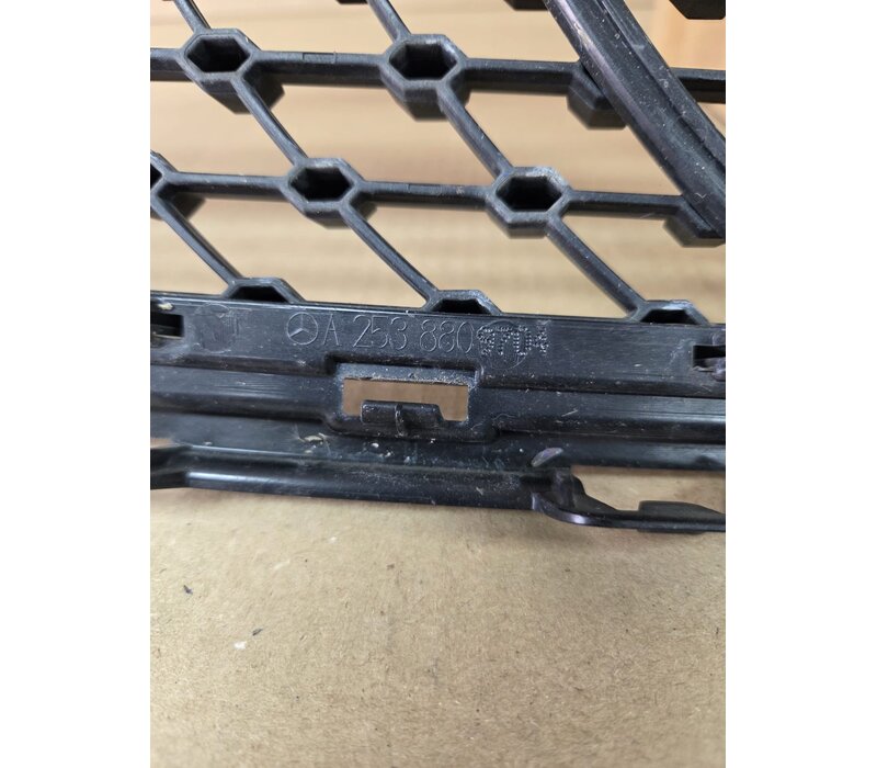 OEM Diamond Front grille Mercedes GLC X253 C253 AMG Facelift