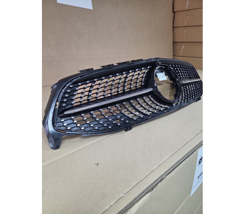 Original | Diamond Front grille Mercedes Benz CLA Class W118