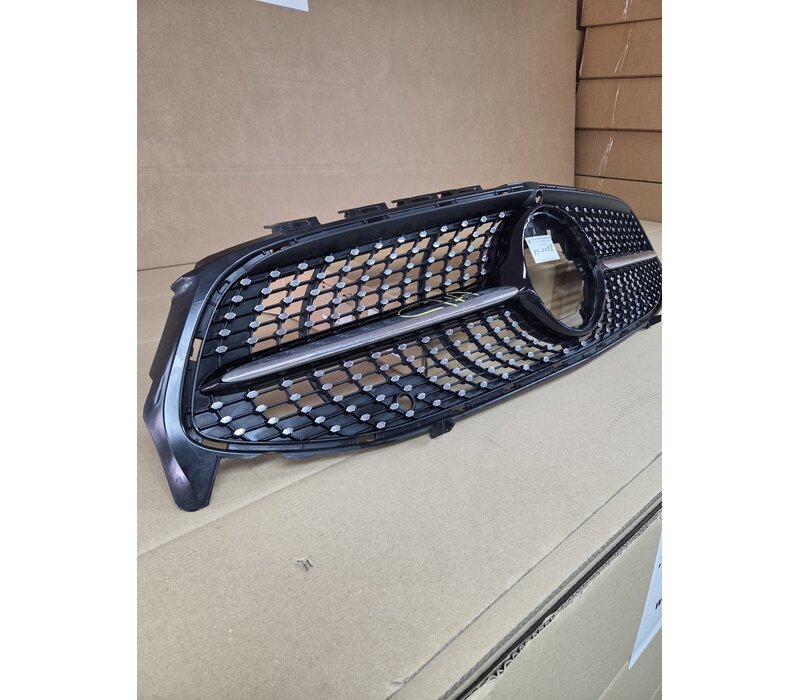 Original | Diamond Front grille Mercedes Benz CLA Class W118