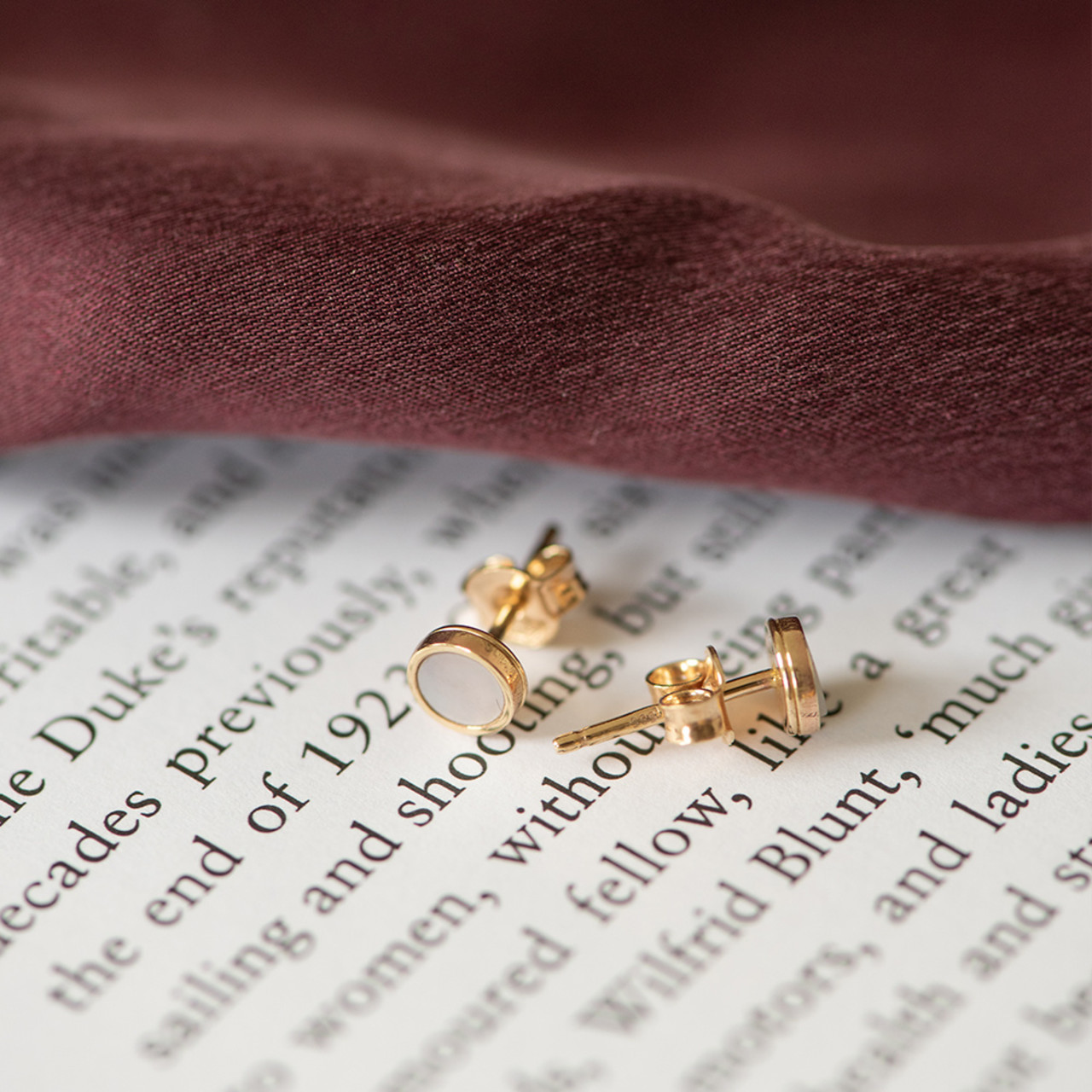 Isabel Bernard Belleville Nova 14 karat gold ear studs with mother of pearl