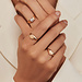 Isabel Bernard La Concorde Lauren anel sinete inicial de ouro rosa de 14 quilates com letra (60)