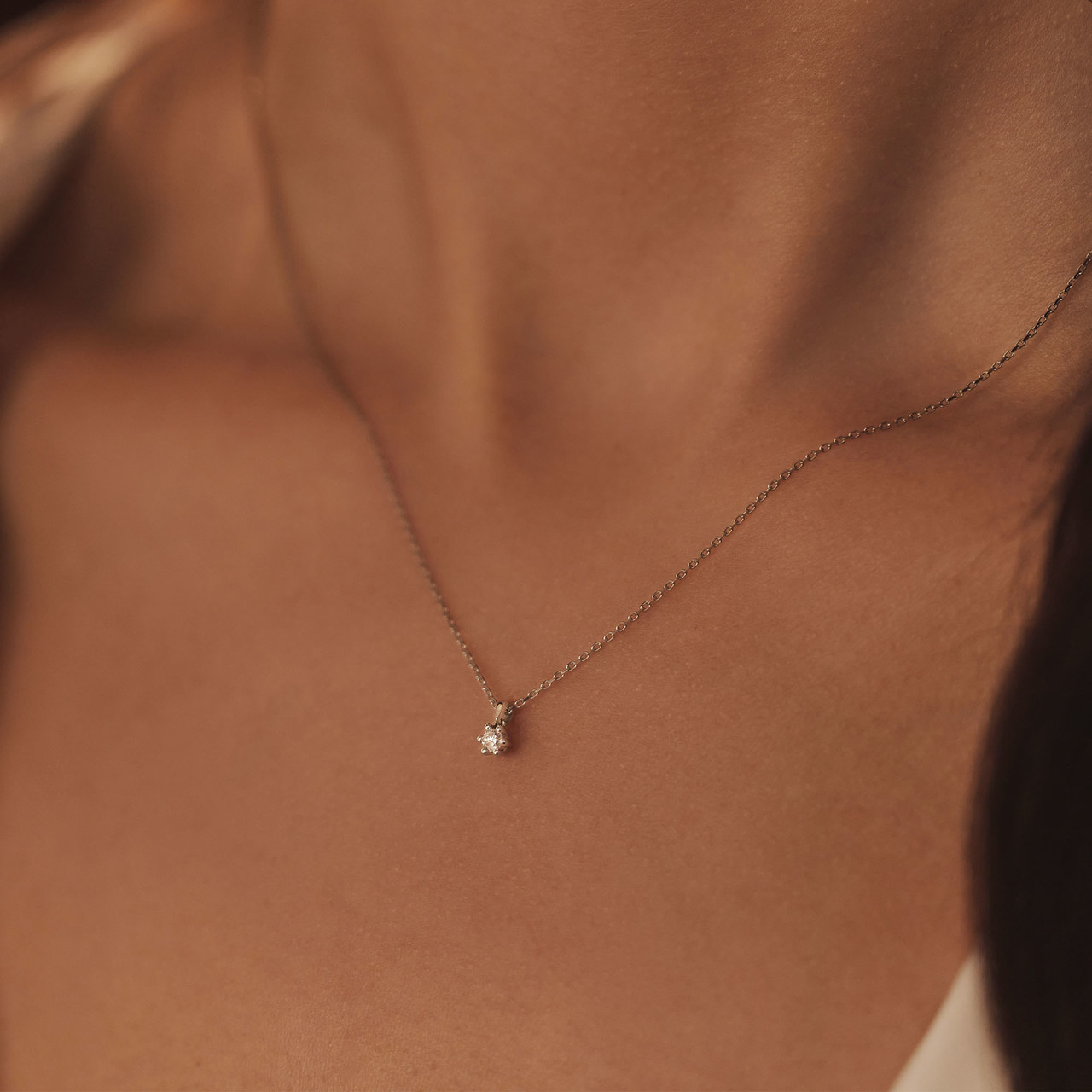 Isabel Bernard De la Paix Emily 14 karat white gold necklace with diamond 0.05 carat