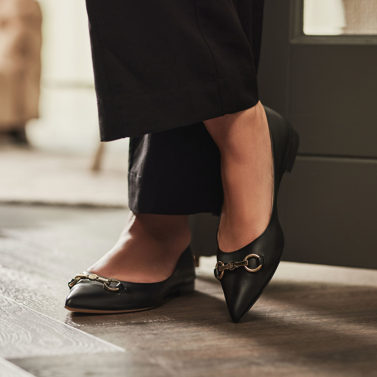 Isabel Bernard Vendôme Elita black calfskin leather ballerinas