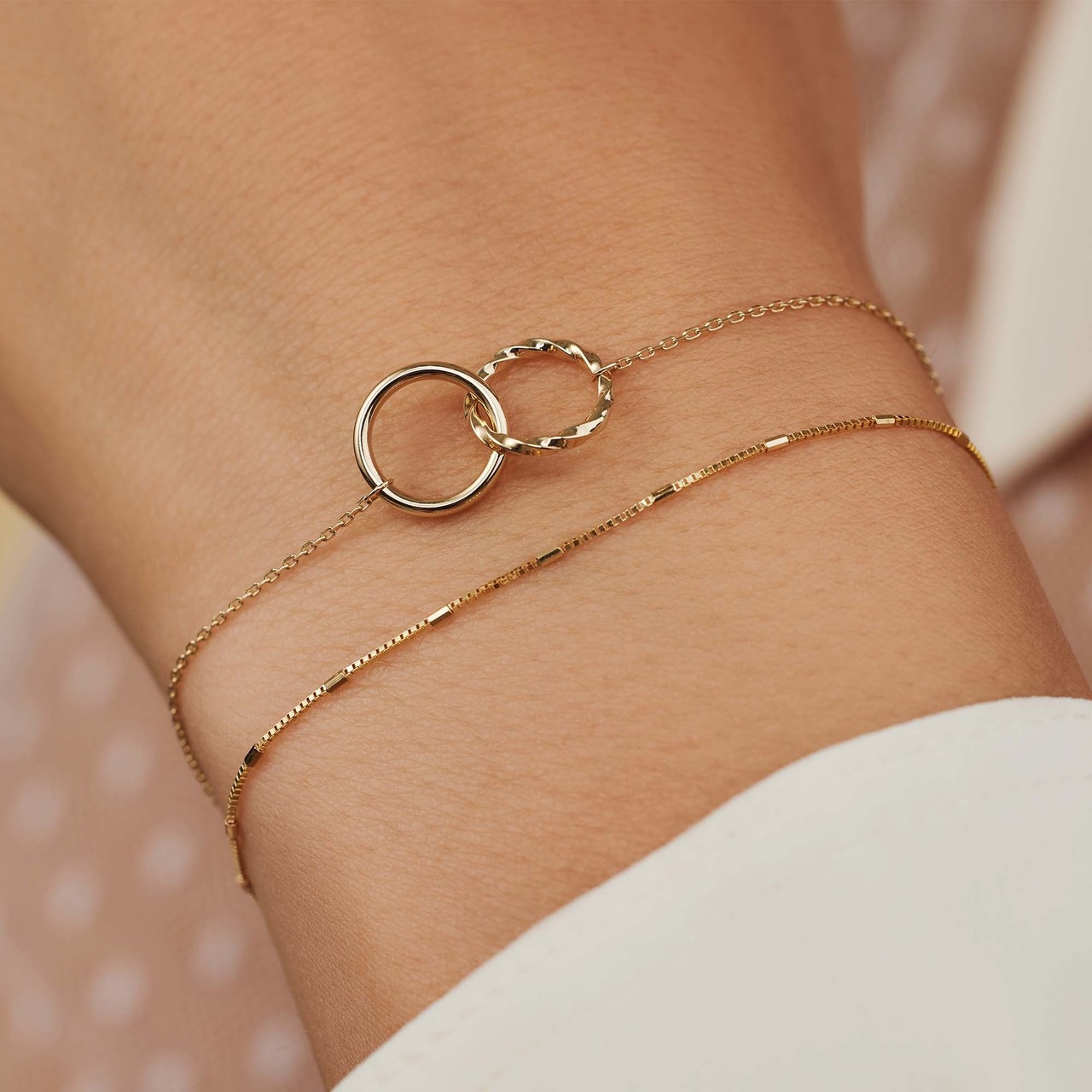 Isabel Bernard Rivoli Lisan 14 karat gold bracelet with twist