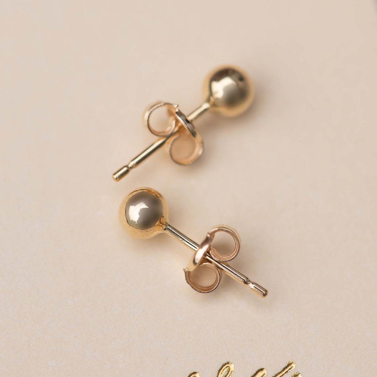 Isabel Bernard Le Marais Nadie 14 karat gold ear studs with sphere