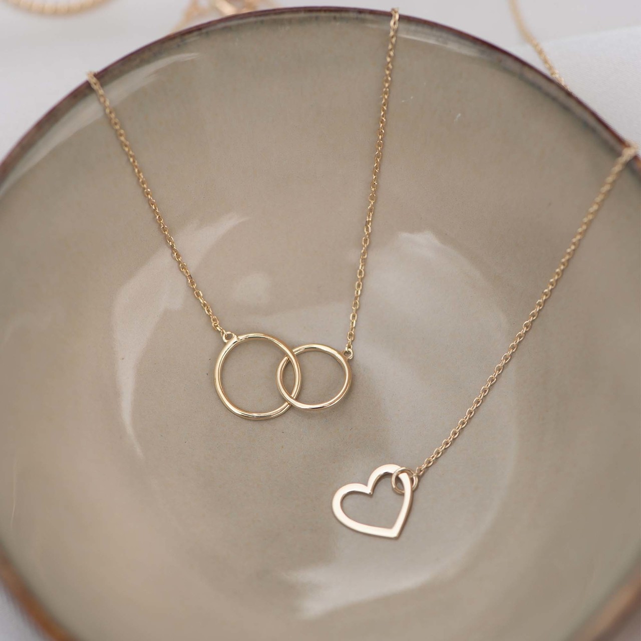 Isabel Bernard Le Marais Loulou 14 karat gold necklace with two rings