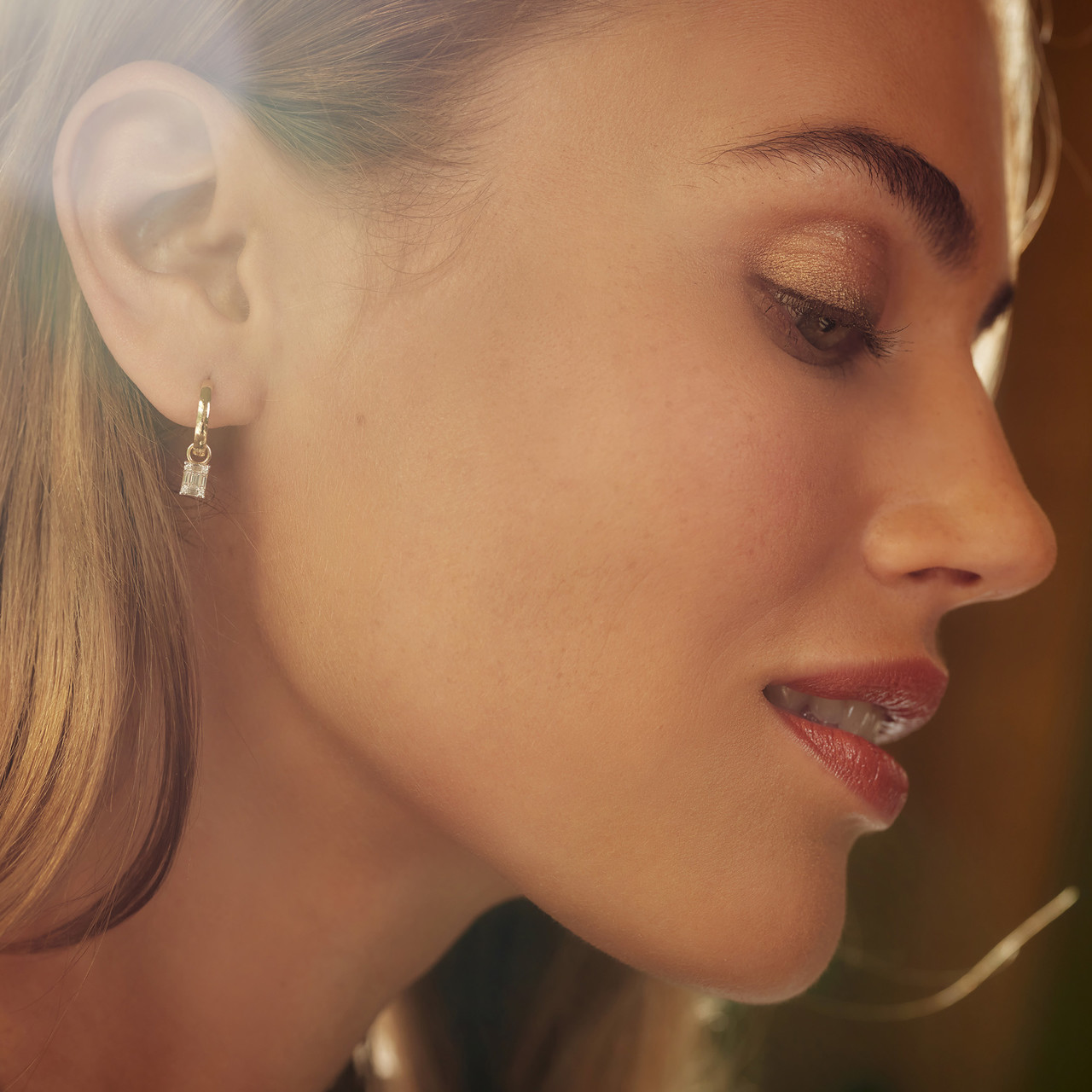 Isabel Bernard De la Paix Maxime 14 karat gold hoop earrings with diamond 0.18 carat