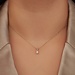 Isabel Bernard De la Paix Maxime collar de oro de 14 quilates con diamante 0.11 carat